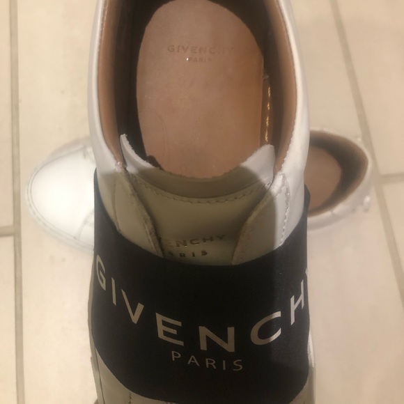Givenchy sneakers for woman - Picture 5 of 5